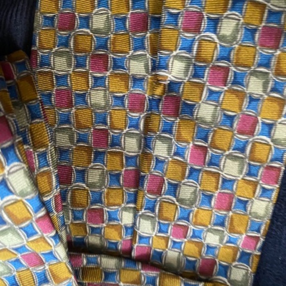 VINTAGE BARNEYS NEW YORK SILK TIE ---- MADE IN ITALY - Picture 6 of 8